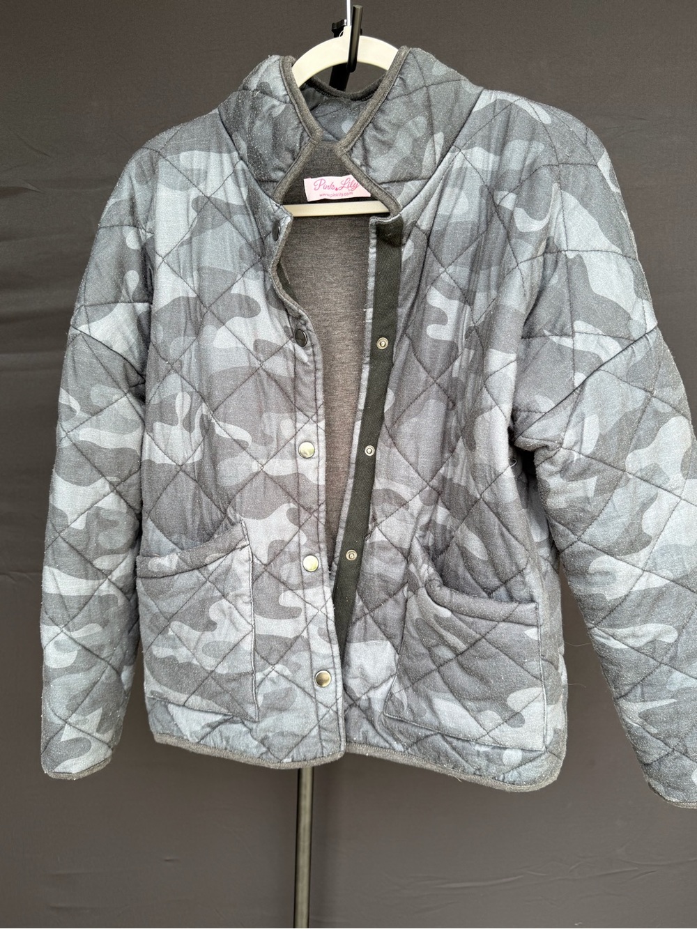 Pink Lily Gray Top with Pink Label